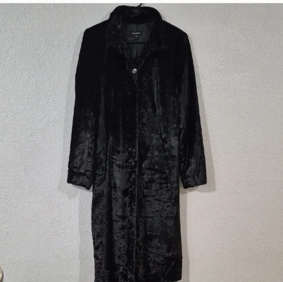 BEBE Long Coat π§ Soft π - Picture 4 of 14